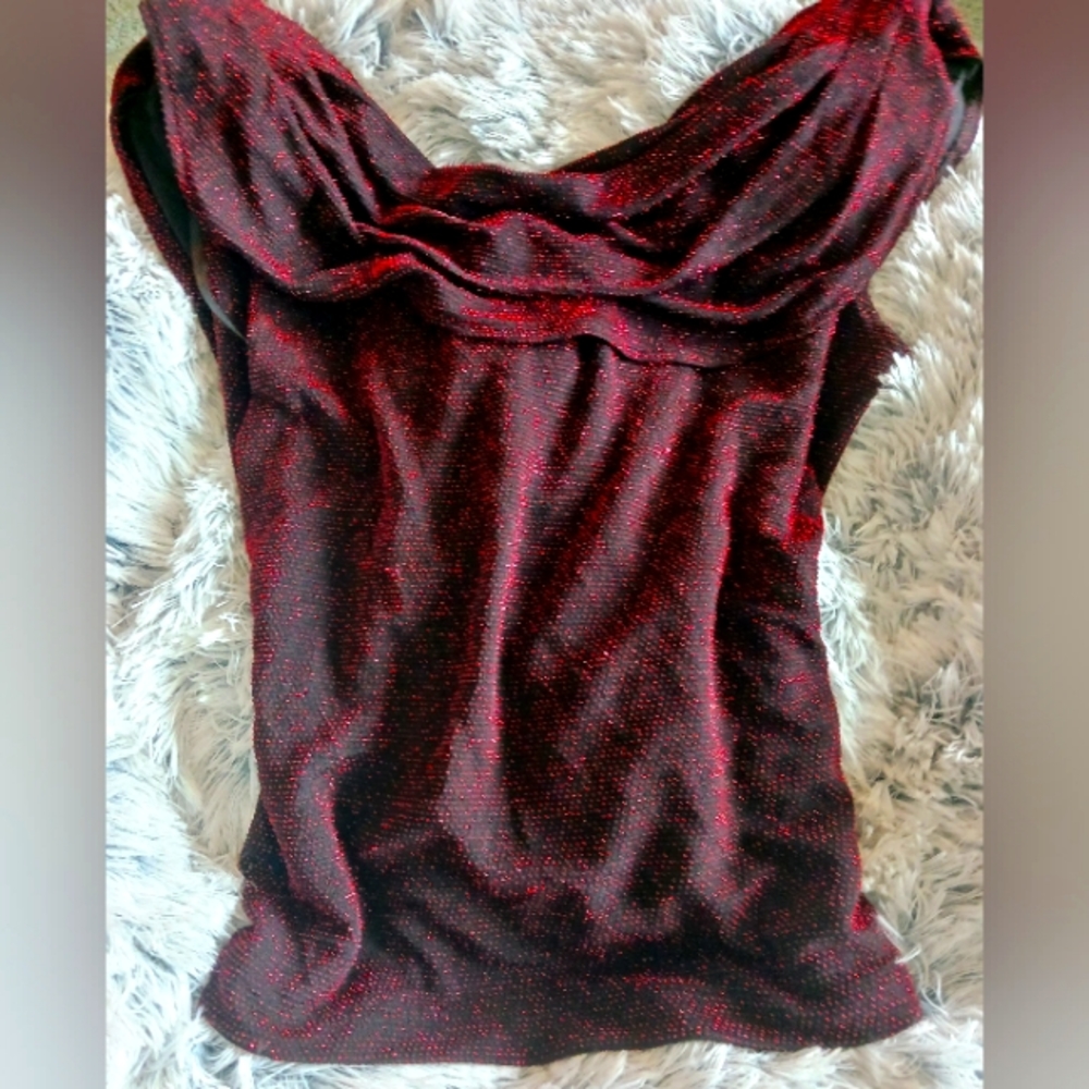 Vintage Party Ruby Red Metallic Top Xscape by Lawrence Kurtz Size Medium